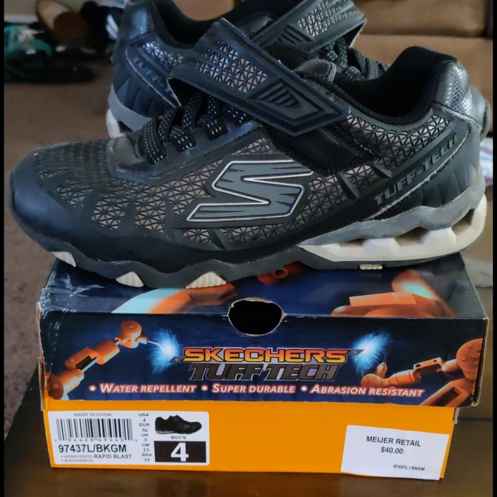 Boy's Sketchers Shoes